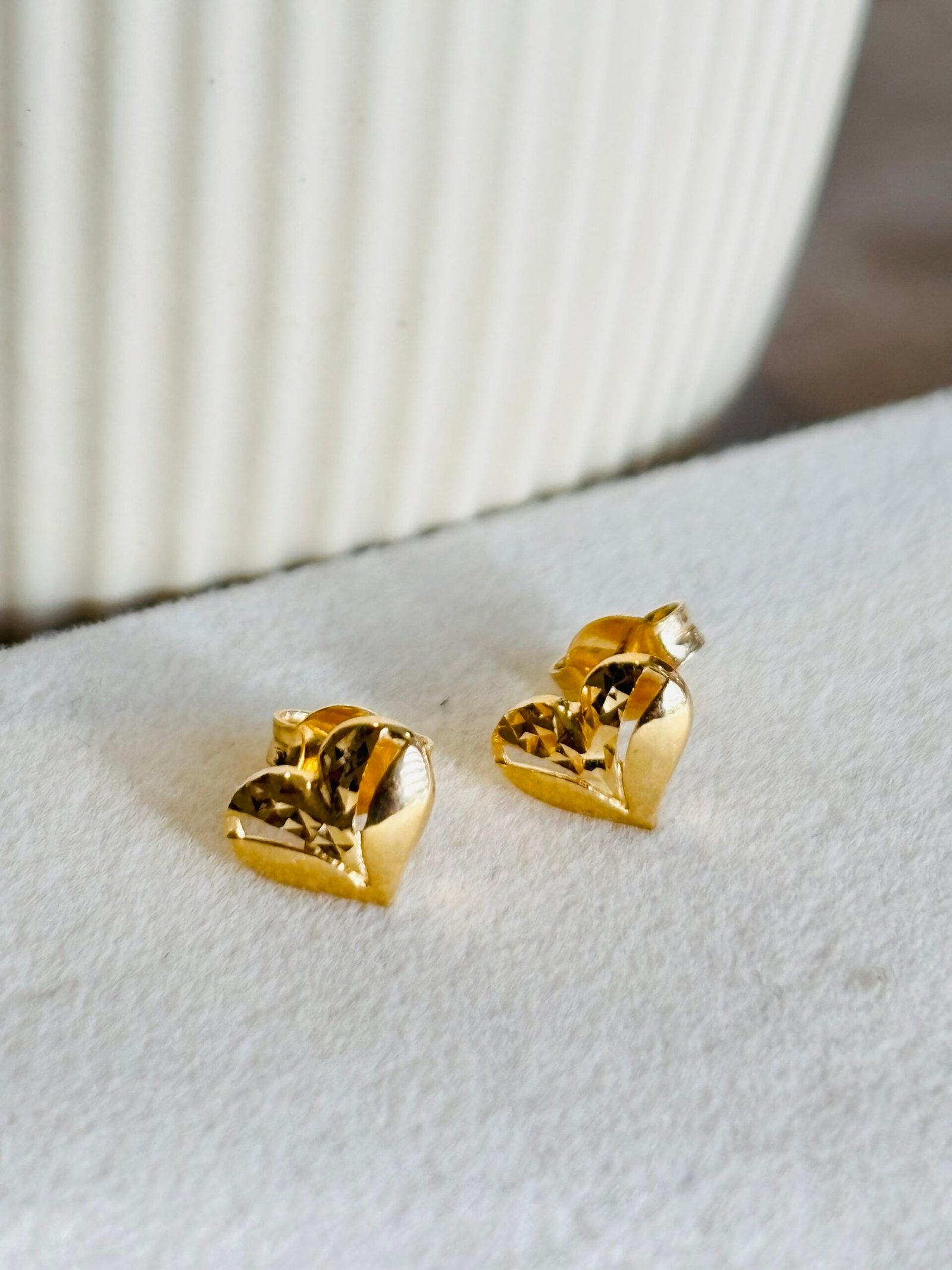 Boucles d’oreilles cœurs d’or 18k, 1.29g - Image 4
