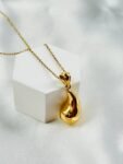 ollier d’or massif 18k, pendentif 270$, différentes chaînes dispo