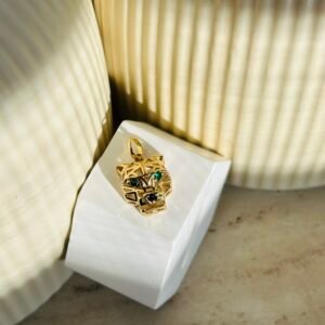 Pendentif d’or 18k panthère petit format 1g