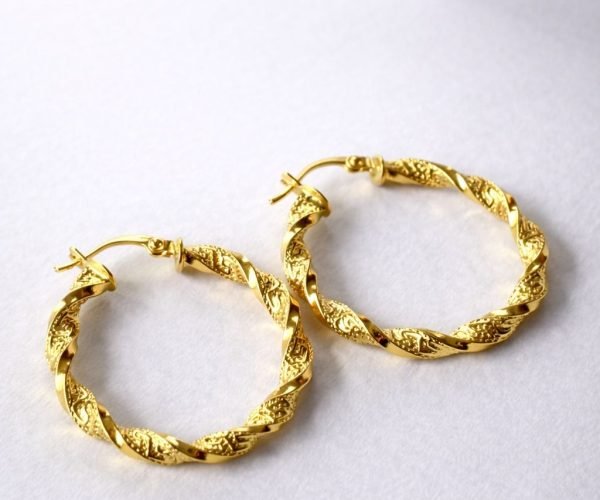 8ea2a5a6-fecd-463d-b381-f84aa15fbf49