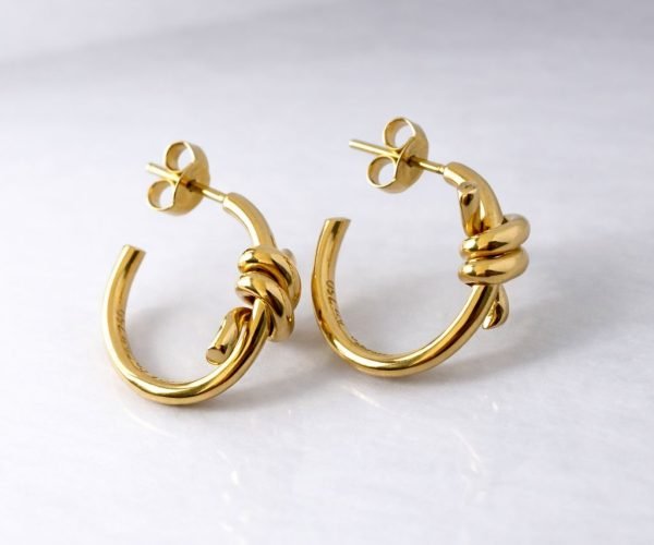 f8168f5c-d87d-4d49-8aae-e539e4c884cd